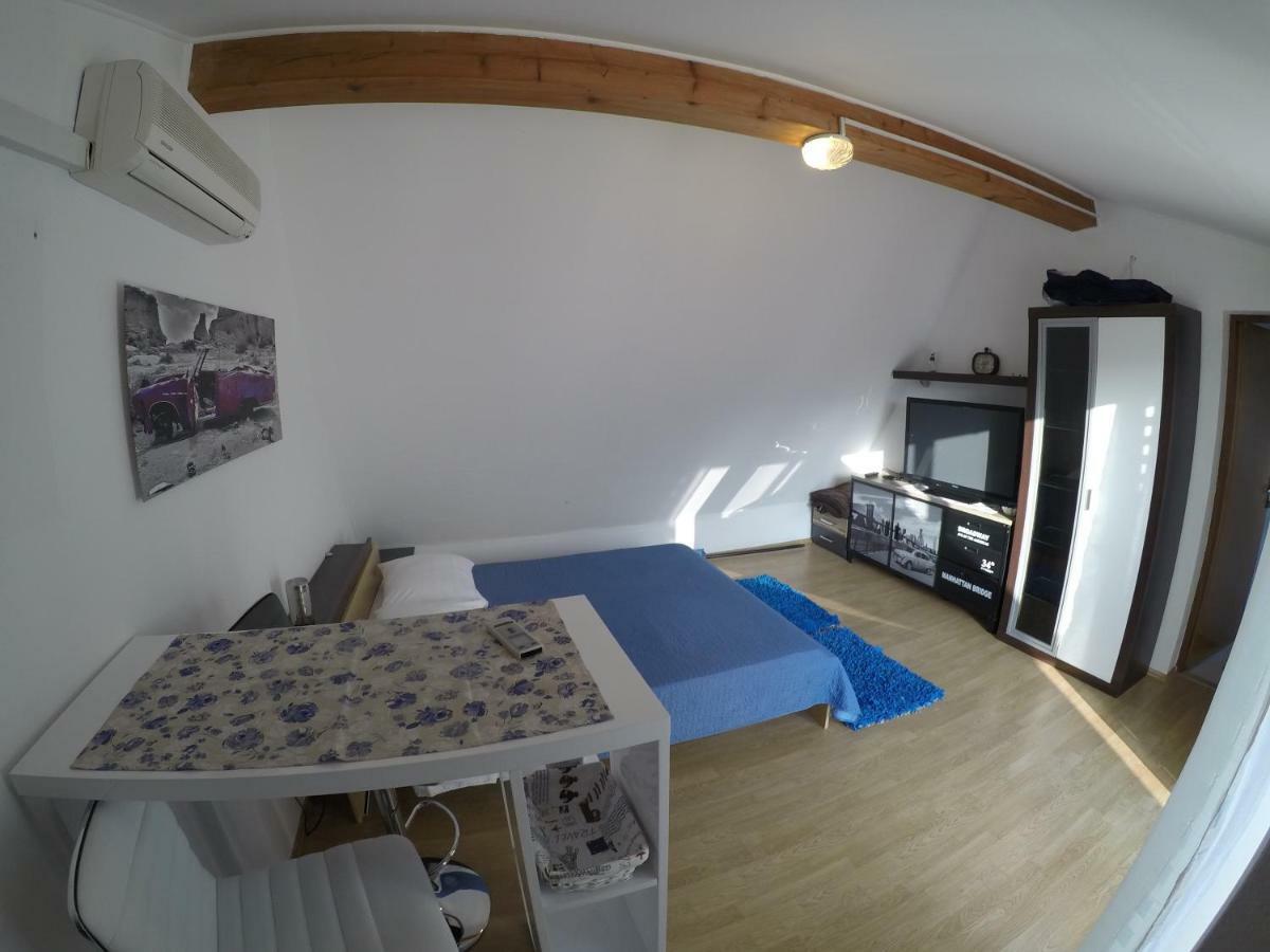 Apartments Lopac Jadranovo Eksteriør billede