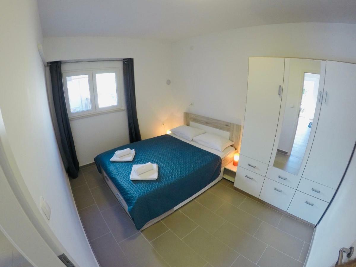 Apartments Lopac Jadranovo Eksteriør billede